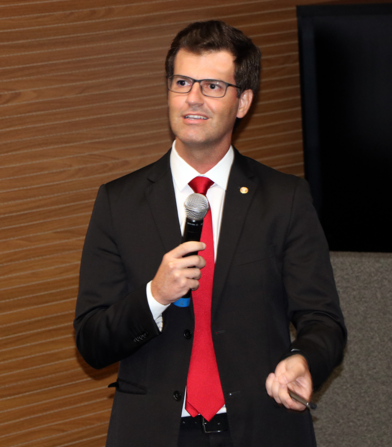 César Danilo Ribeiro de Novais